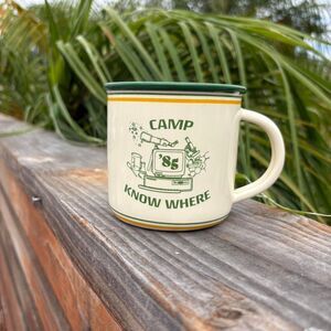 Unbranded Green and White Dinnerware
